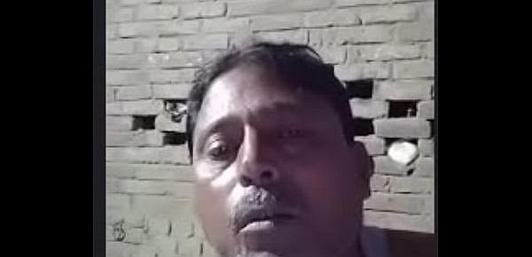 Desi Indian old age uncle suck his old age indian wife boobs on videocall on Azar app